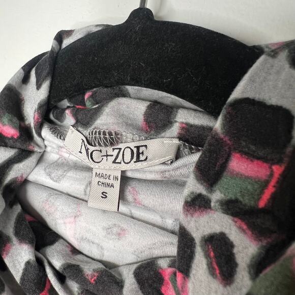 Nic + Zoe Cheetah Pop Long Sleeve High Neck Shirt Size Small - Picture 3 of 6